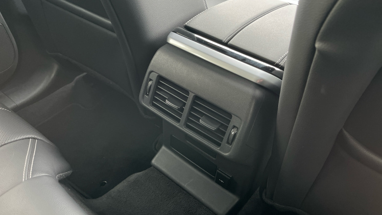 Land Rover Range Rover Velar 2.0 D200 MHEV Dynamic SE 5dr Auto Diesel Estate